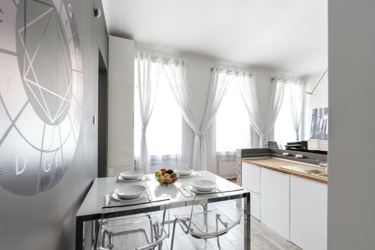Elegant Apartment Budapest Luaran gambar